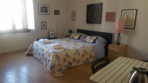 Chiara Room, Florence